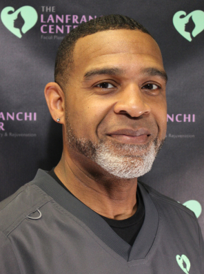 Deverick Headshot | The Lafranchi Center